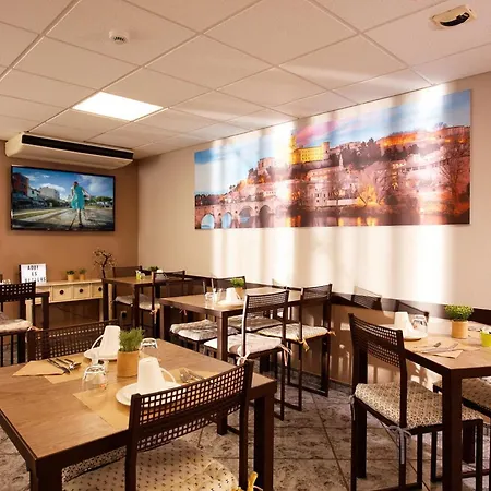 Hotel Sure By Western Beziers Le Monestie