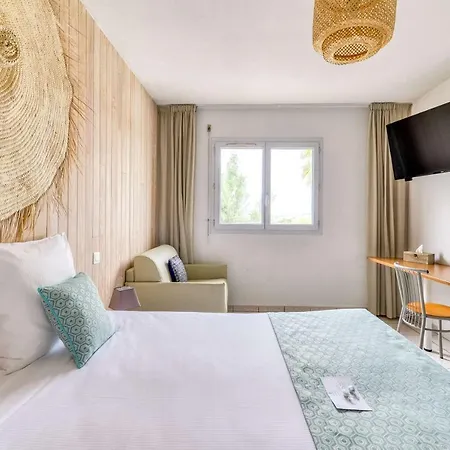 Sure By Western Beziers Le Monestie 3*