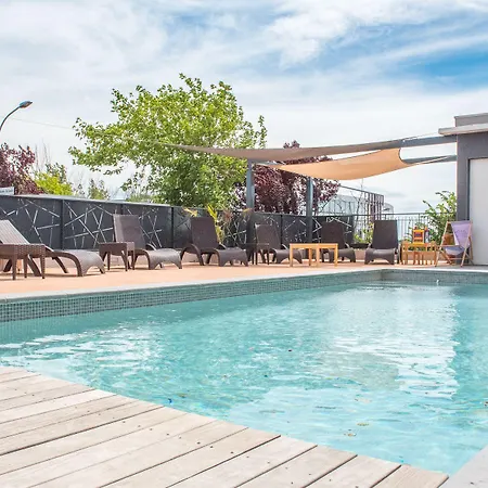 Sure By Western Beziers Le Monestie 3*