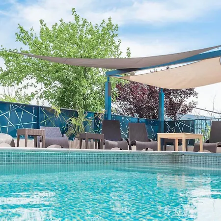 Hotel Sure By Western Beziers Le Monestie