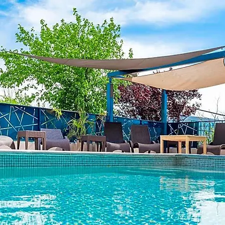Sure By Western Beziers Le Monestie 3*