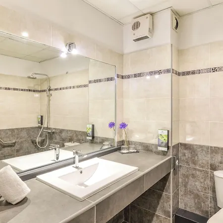 Hotel Sure By Western Beziers Le Monestie 3*