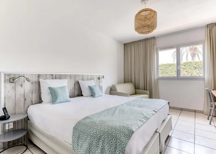 Sure By Western Beziers Le Monestie