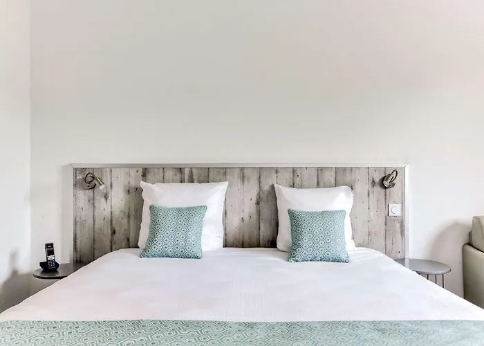 Hotel Sure By Western Beziers Le Monestie 3*